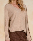 STONE V-NECK SWEATER W/FRAY DETAIL