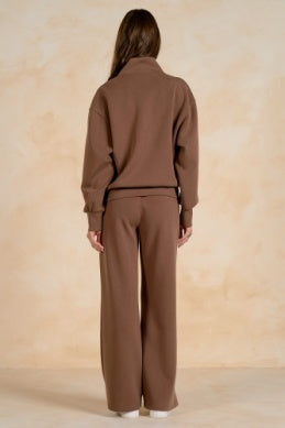 BROWN 3/4 ZIP SWEATSHIRT
